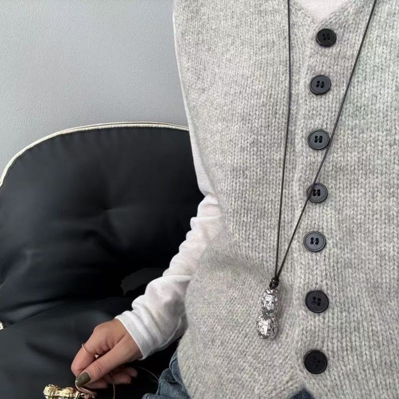 Fashionable Metal Peanut Penda - Women Accessories Meaning ulasan dan harga